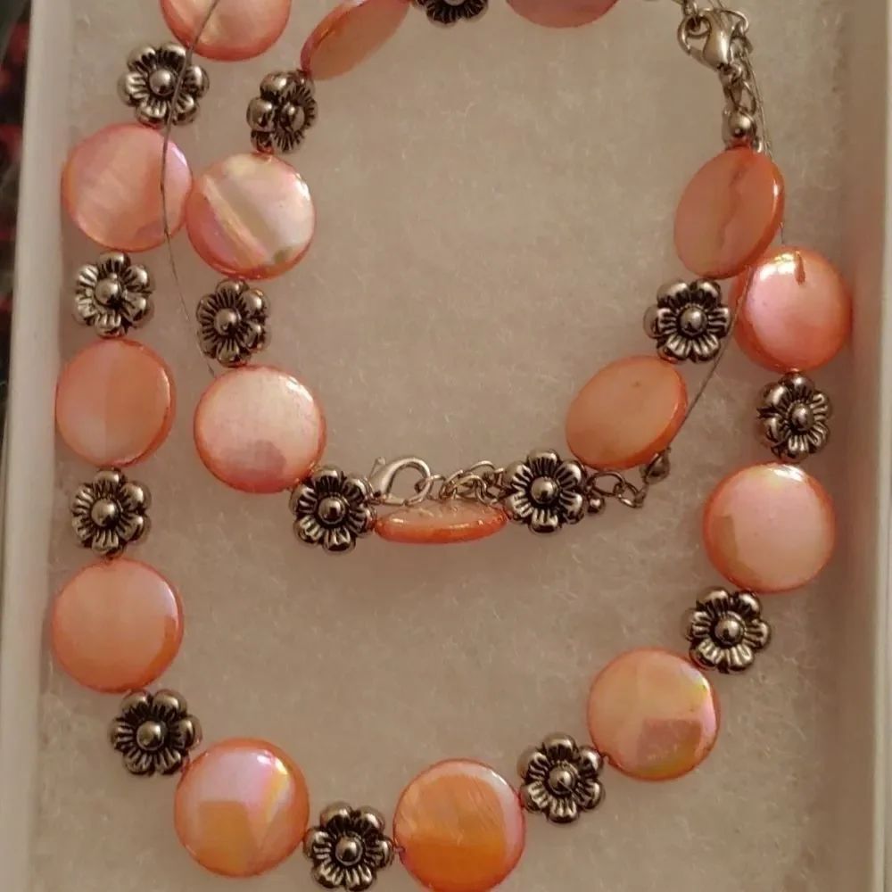 Handmade Necklace & Bracelet SET Glass Iridescent Flat Pink beads flower spacers